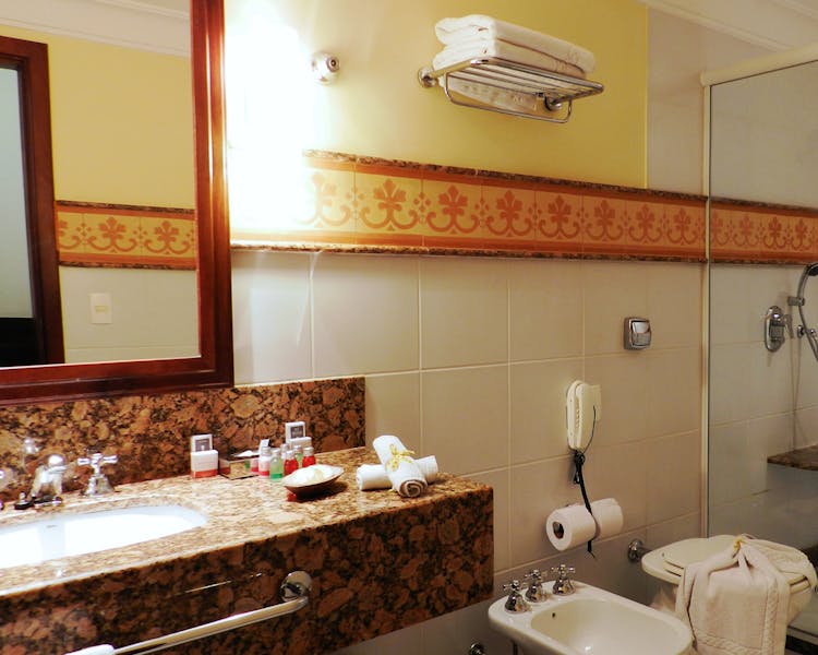 Hotel Casa Amarelindo Superior Room bathroom Sink