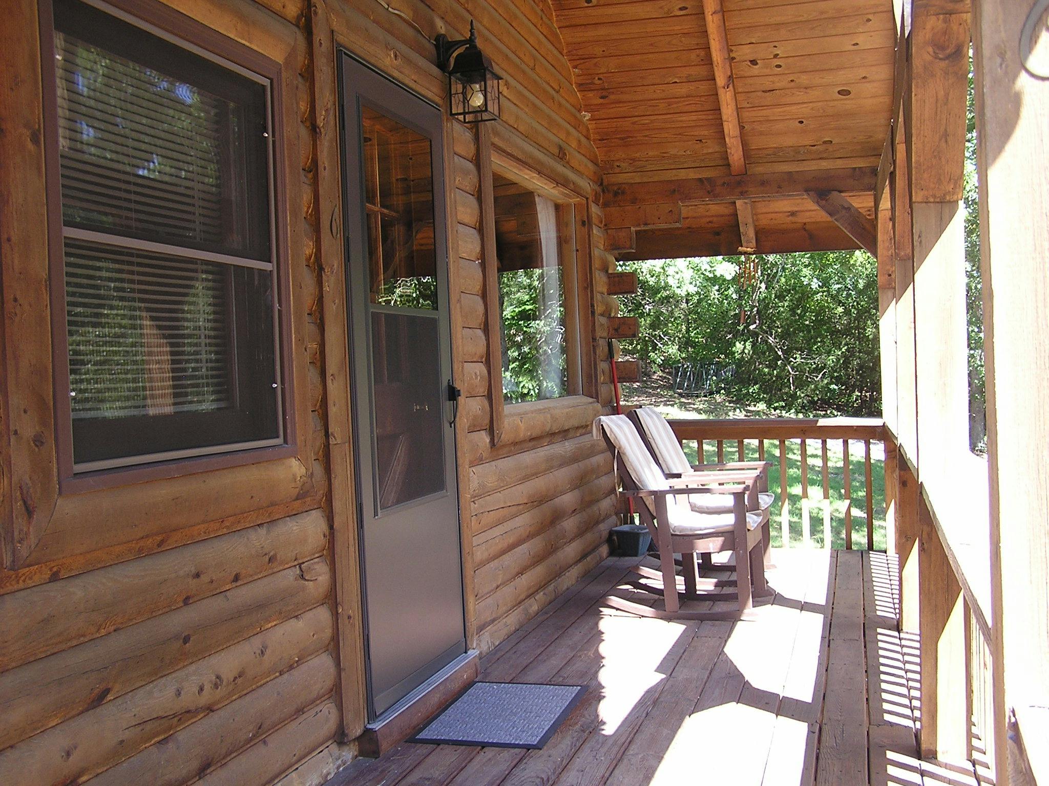 Log cabins at Mill Creek Resort