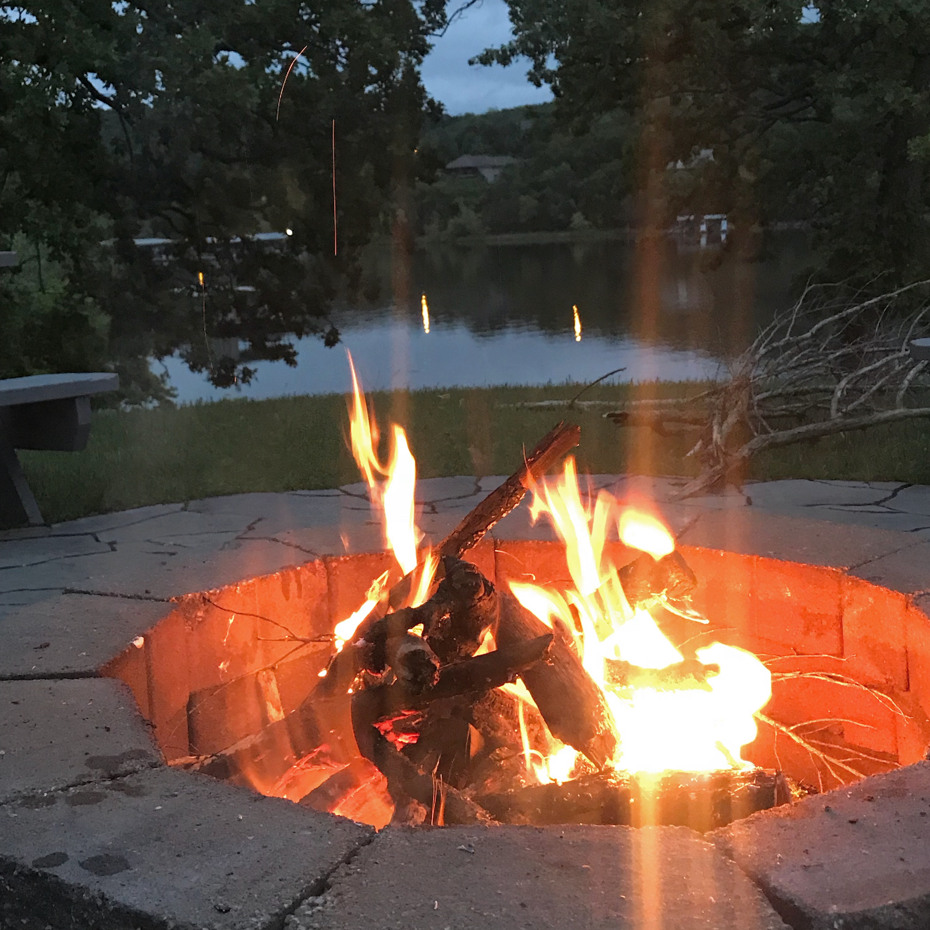Fire pit