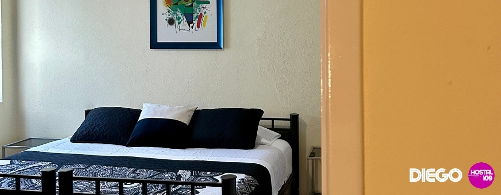 Double Bed Private Room With Closet DIEGO