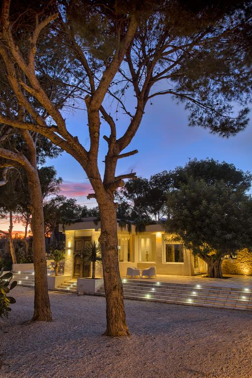 mimar villa altea outside evening