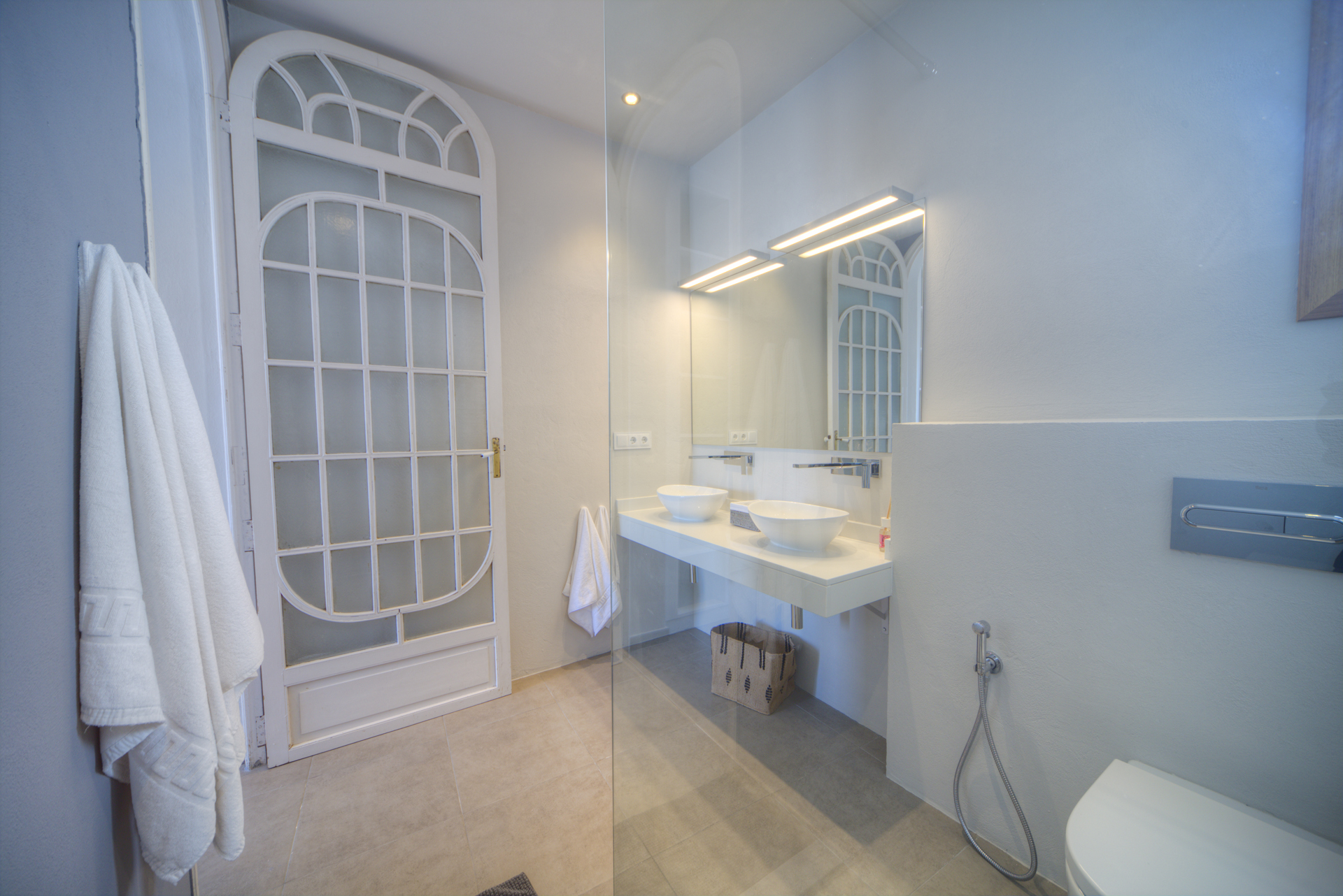 mimar urban altea sol bathroom with shower en suite