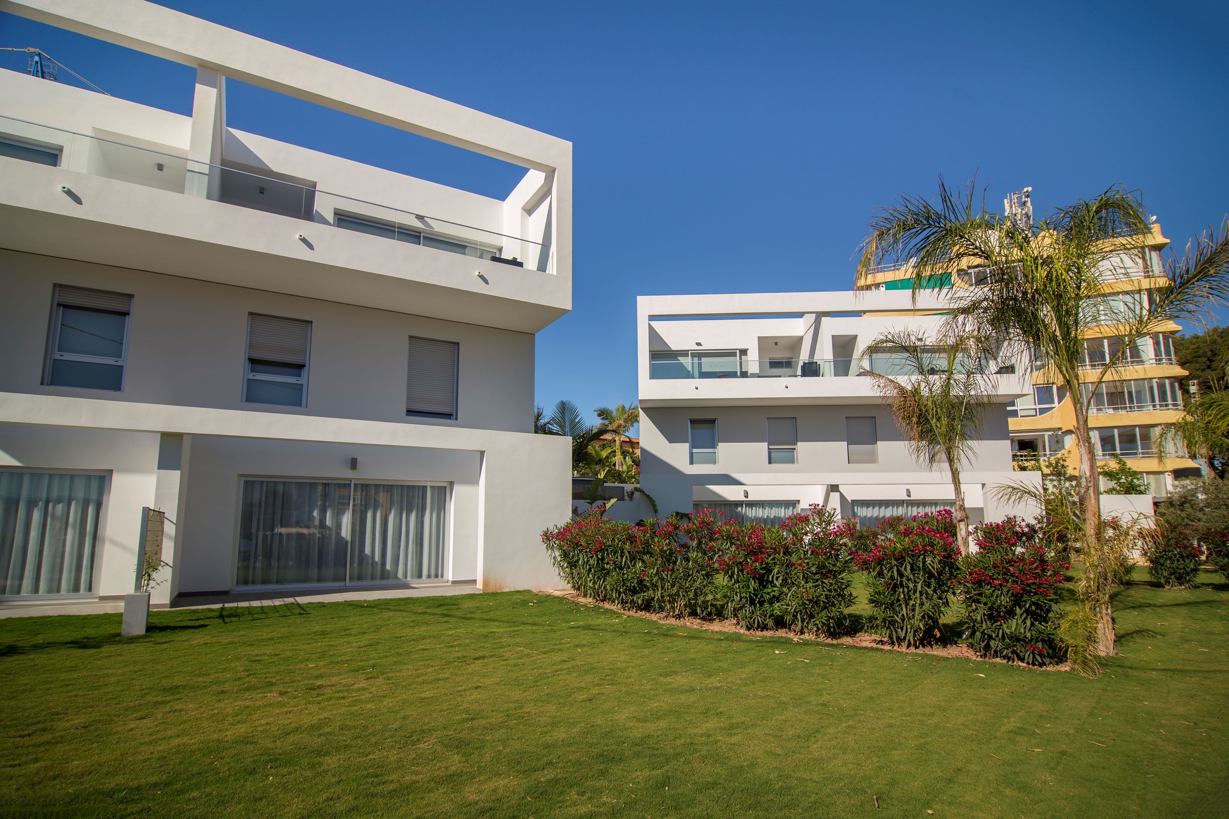 mora villas by mimar outside garden