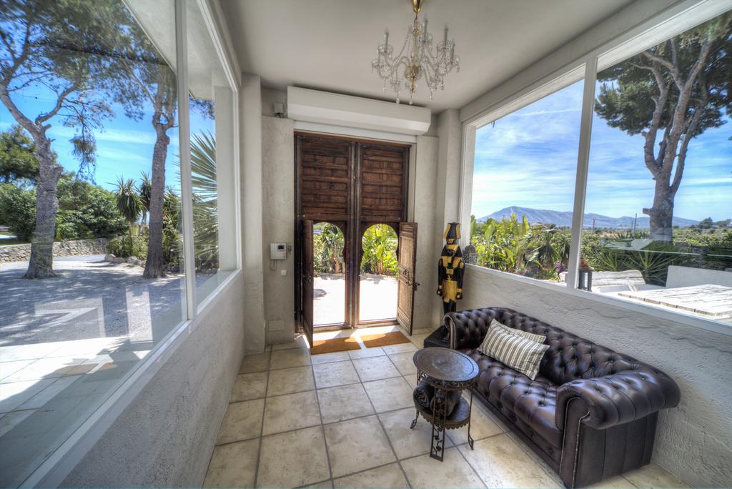 mimar villa altea hall