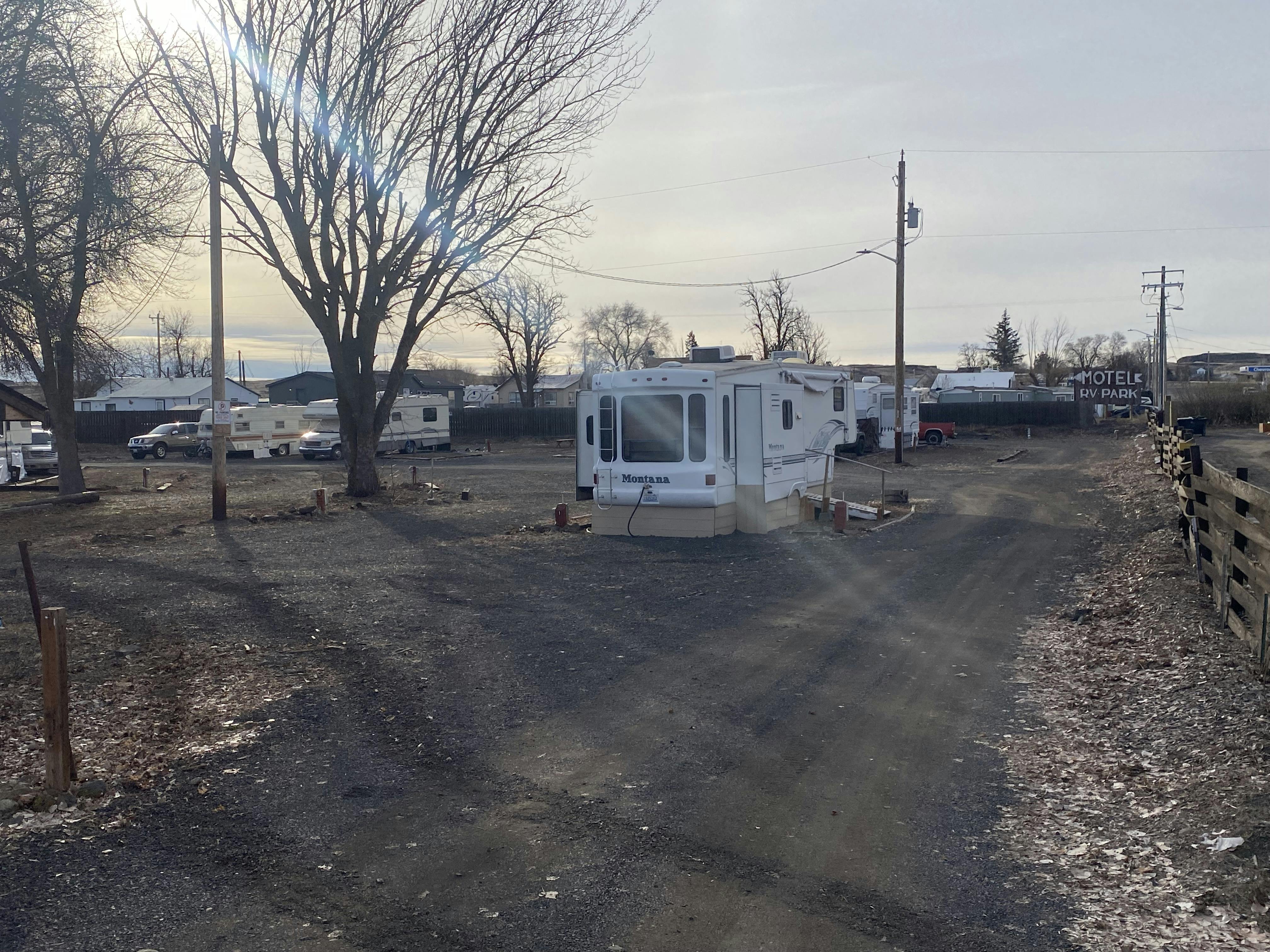  Sprague Motel And RV Park