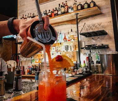 handcrafted cocktails at the tipsy daisy in molena ga