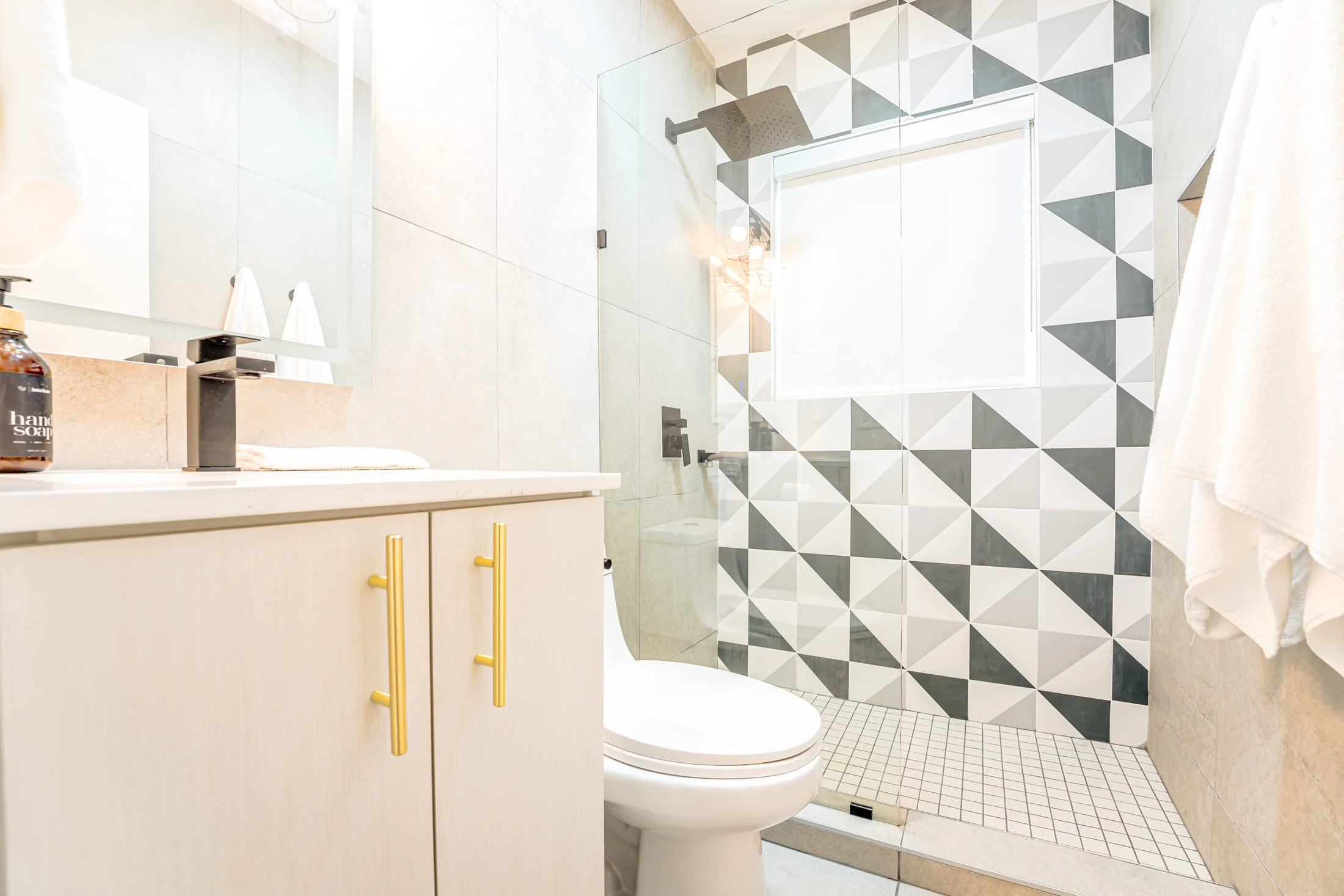 PRAIA Boutique Hotel And Residences — photo 31 of 60