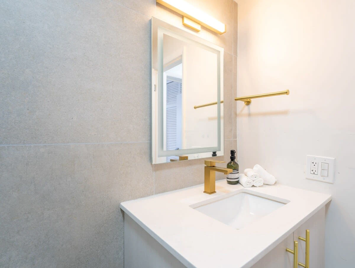 PRAIA Boutique Hotel And Residences — photo 37 of 60