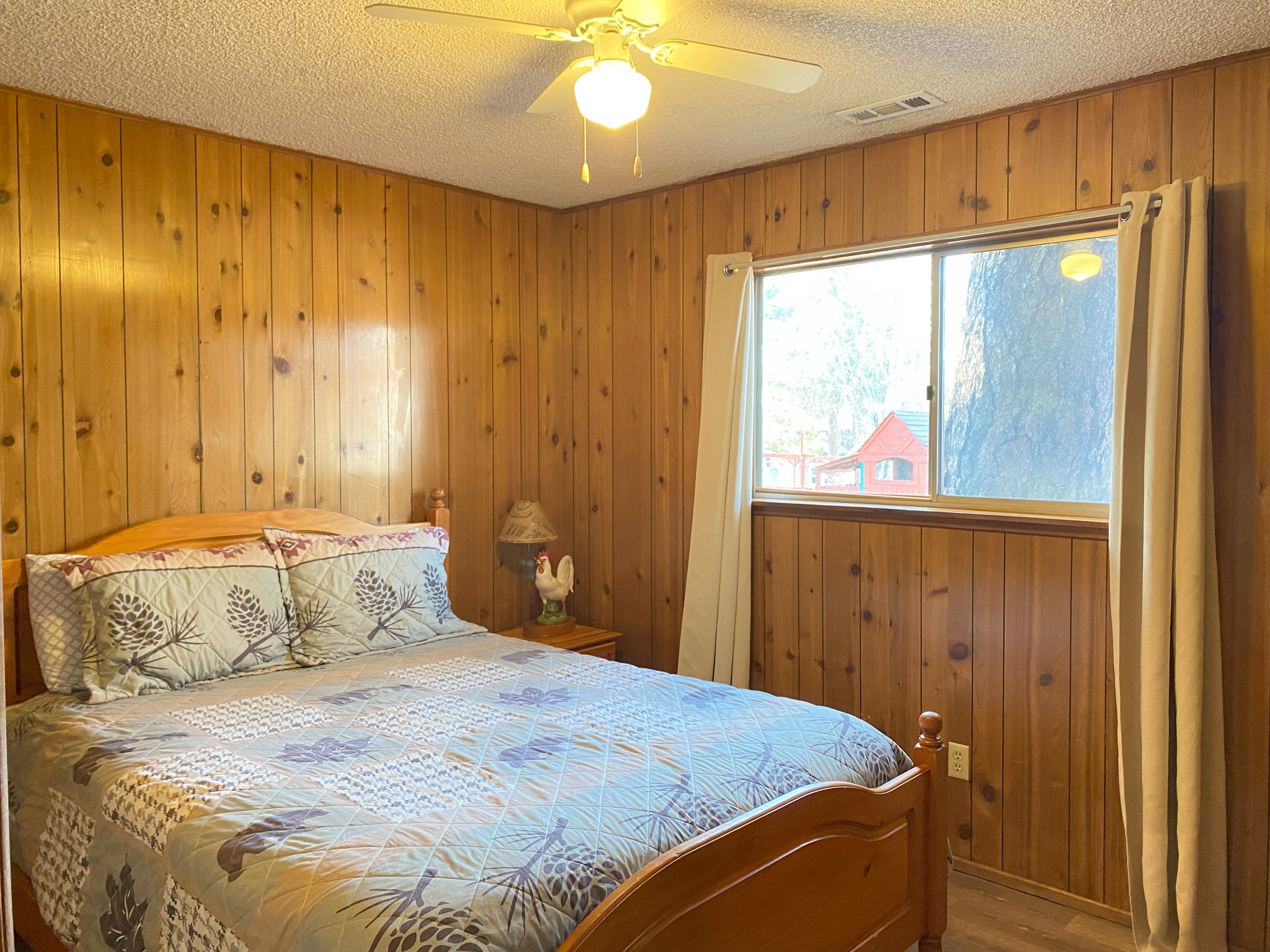 Cabin 8 of 10 | Blue Horizon Lodge