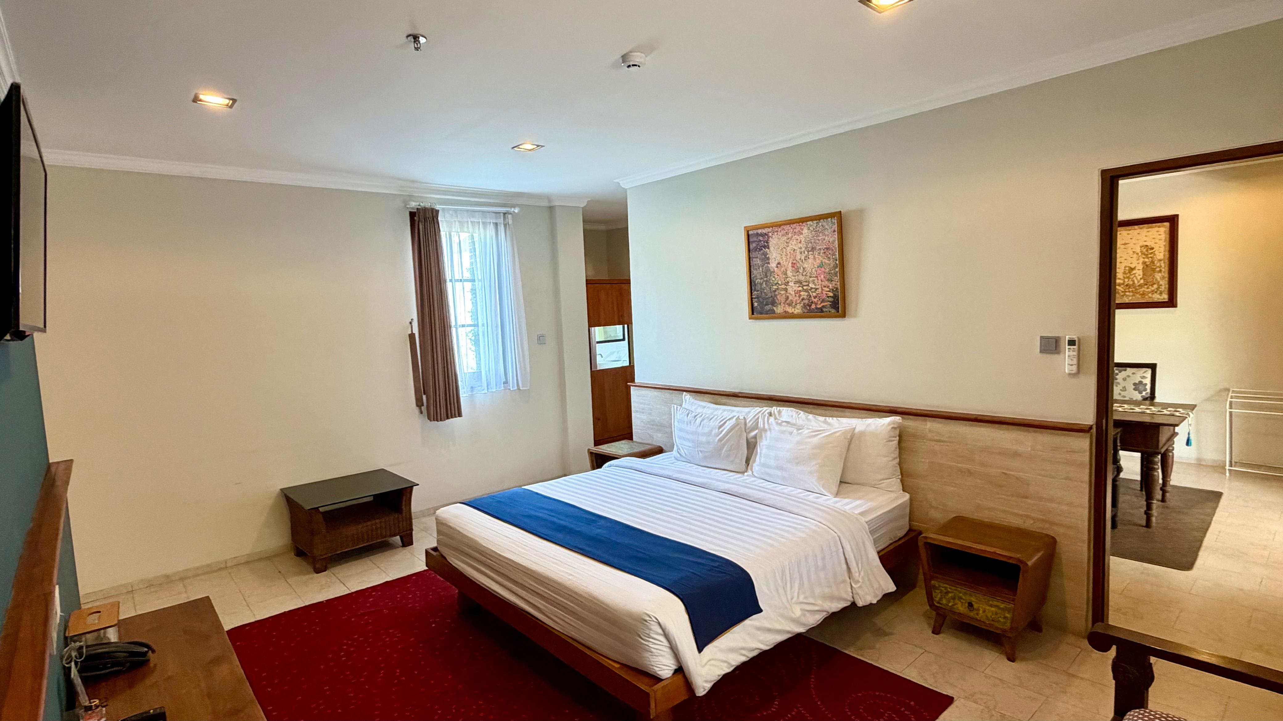 Junior Suite Pool Access