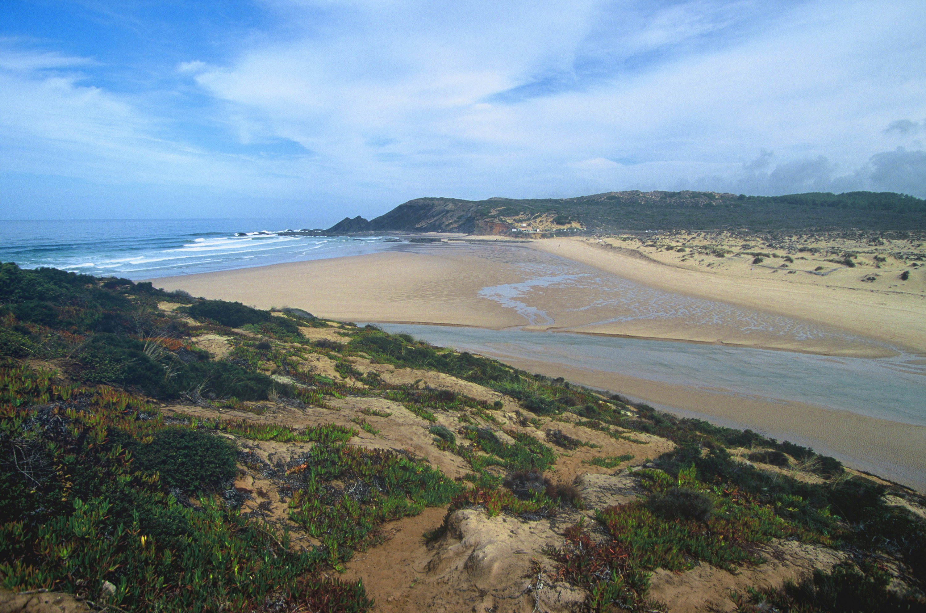 Amoreira Beach. Praia da Amoreira na Costa Vicentina