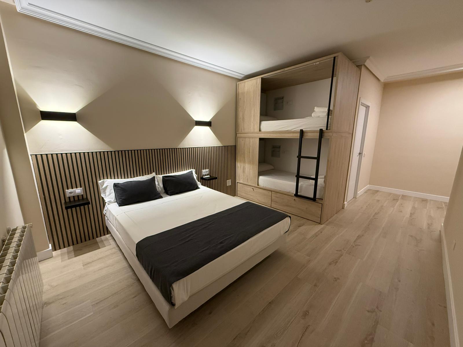 Familiar o cuádruple