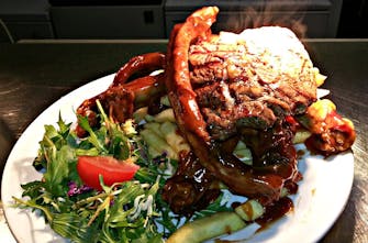 Smugglers Pub and Restaurant