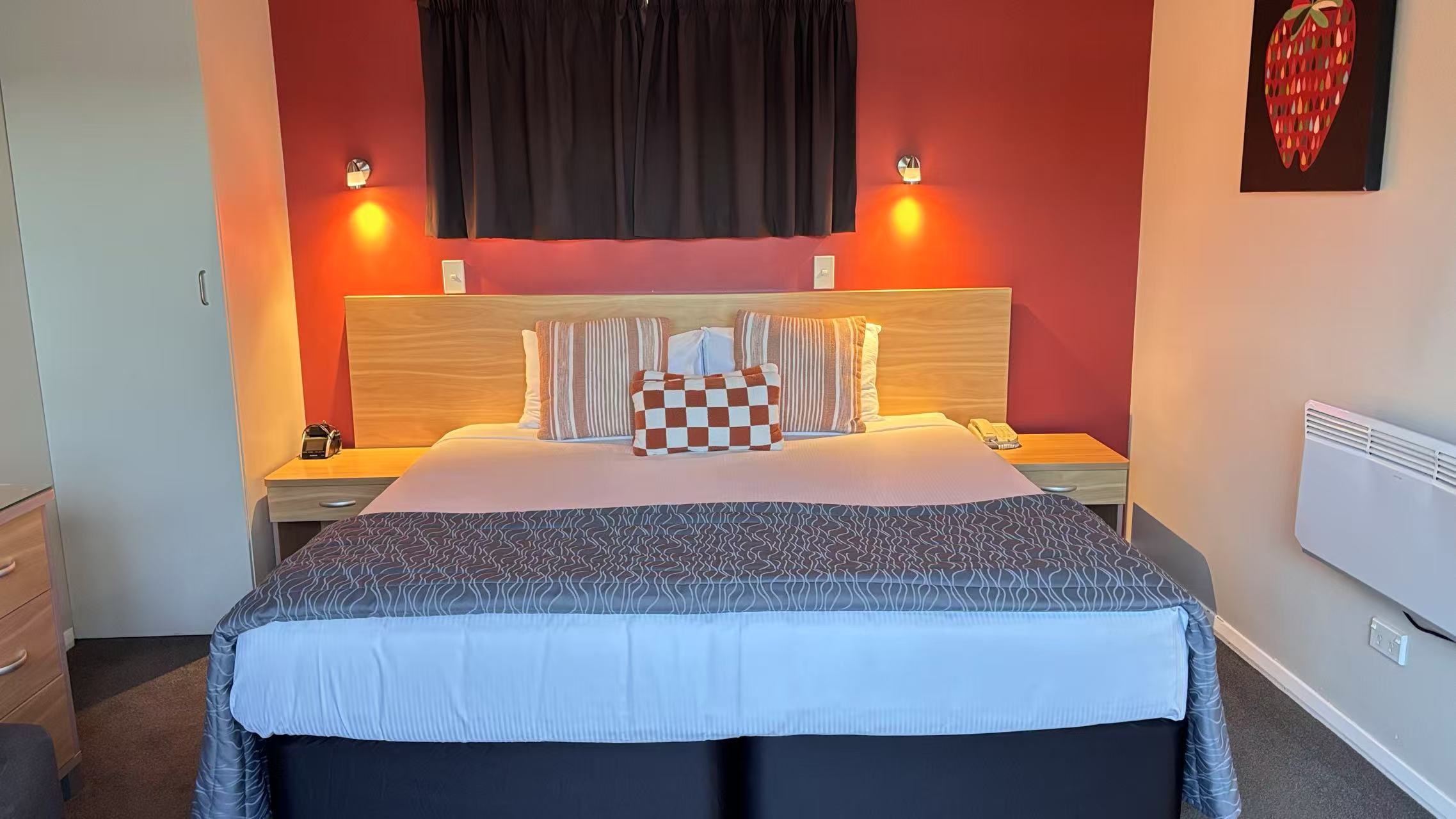 Super King Studio Executive Apartment with Spa Bath