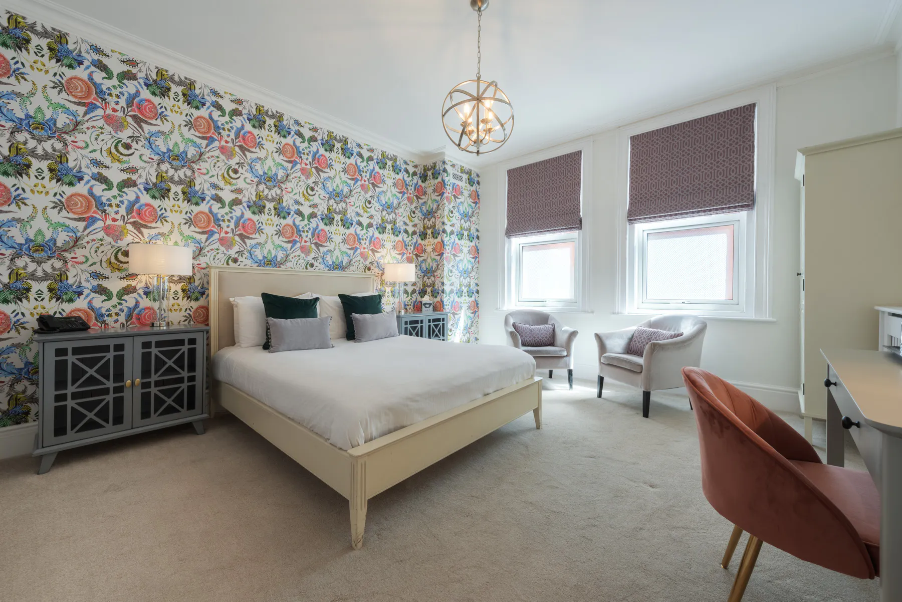 Executive King With Bath And Shower Florence Suite Executive King With Bath And Shower Florence Suite