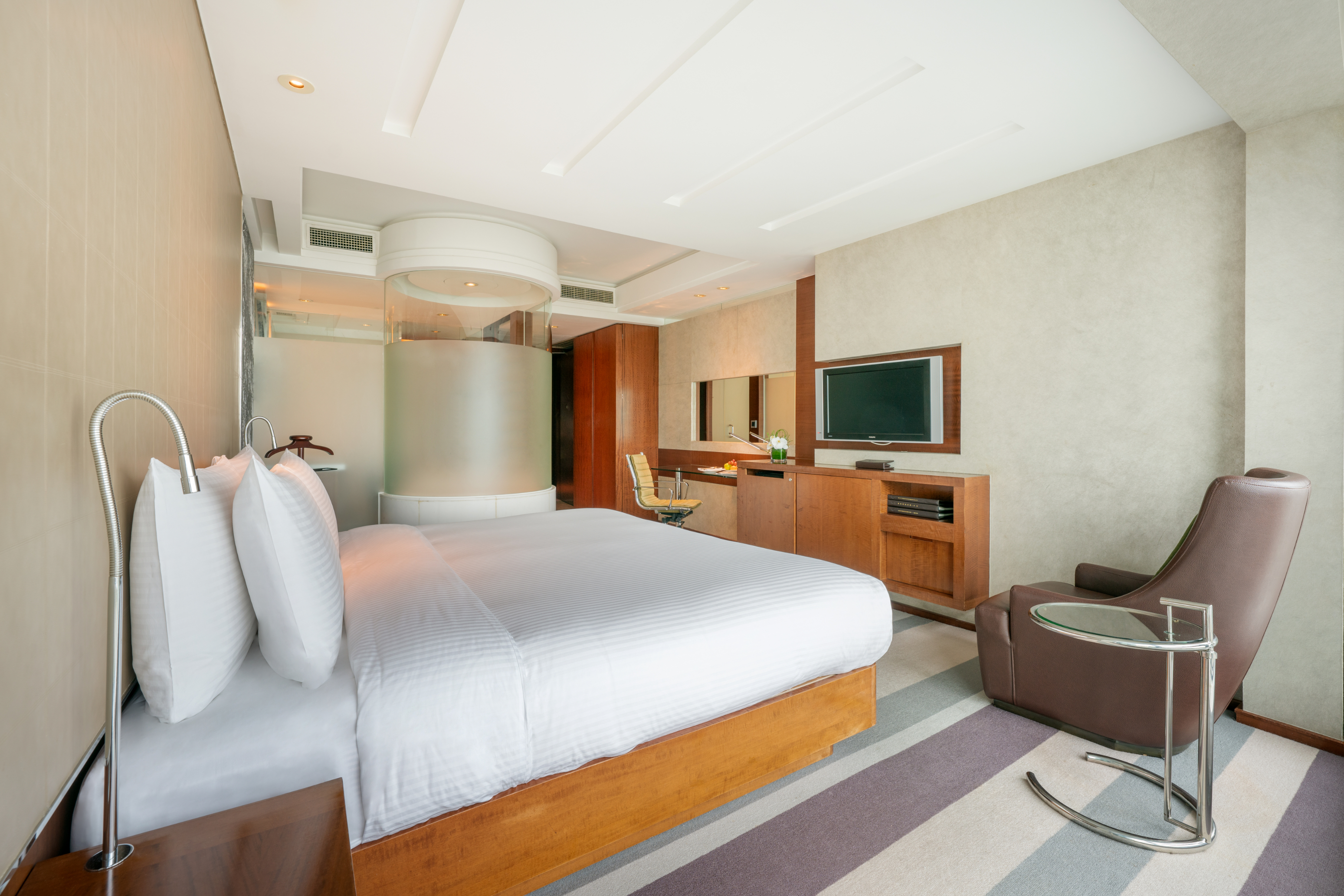 디럭스 킹 베드 룸