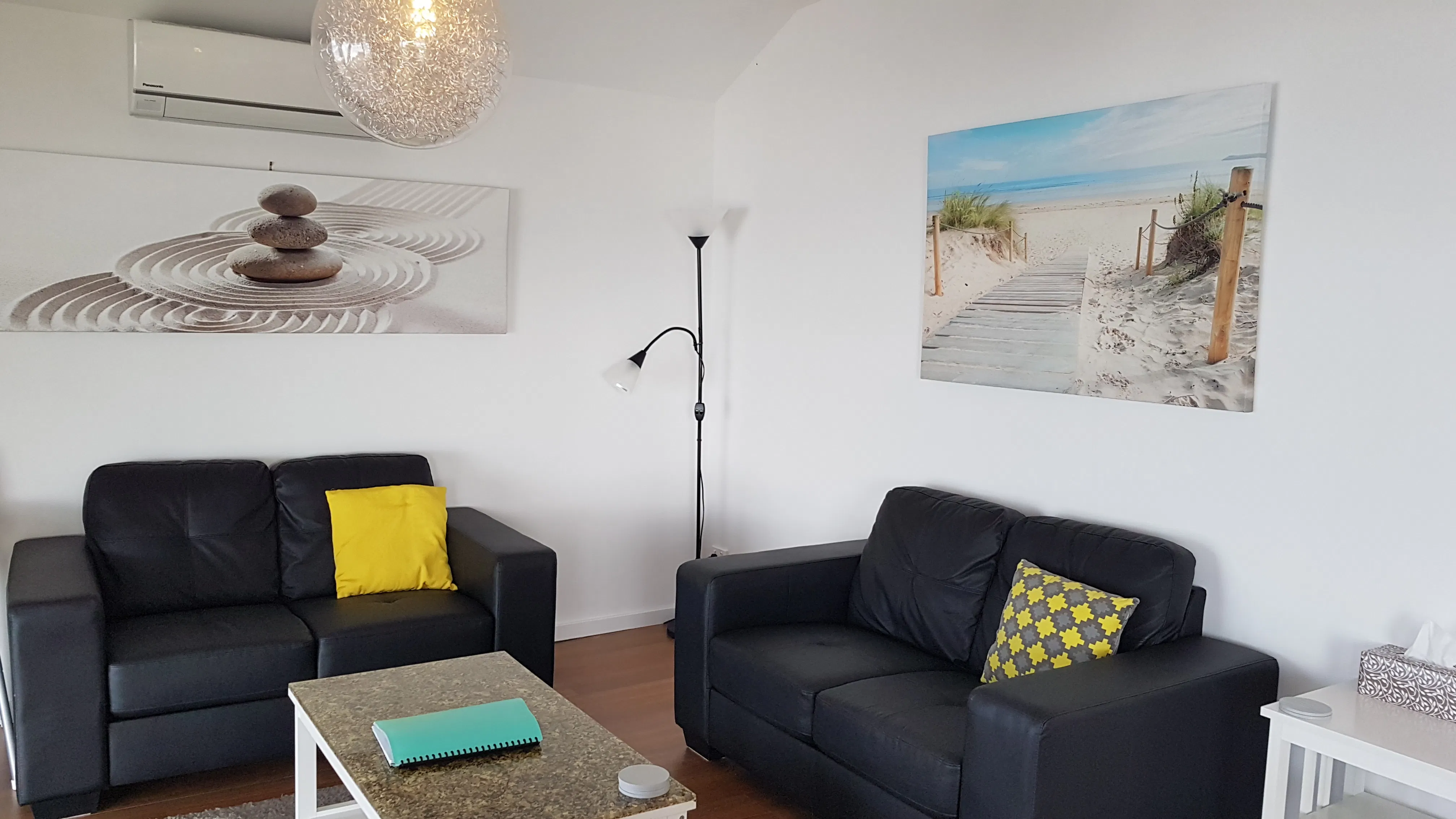 Download Dolphin Cottage Sleeps 4 Self Catering At The Beach Cottages For Android Free Wallpaper Dolphin Cottage Sleeps 4 Self Catering At The Beach Cottages Desktop Wallpaper Free