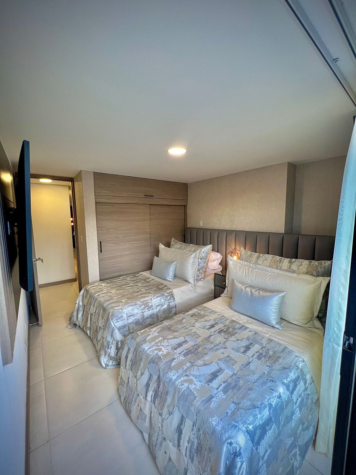 habitación dos camas sencillas