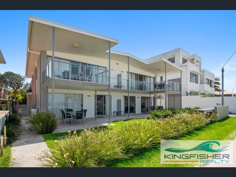 Ocean Front Apartments Tugun Australia, Short term rental apartments, Holiday apartments infant of the Beach, Sandbox