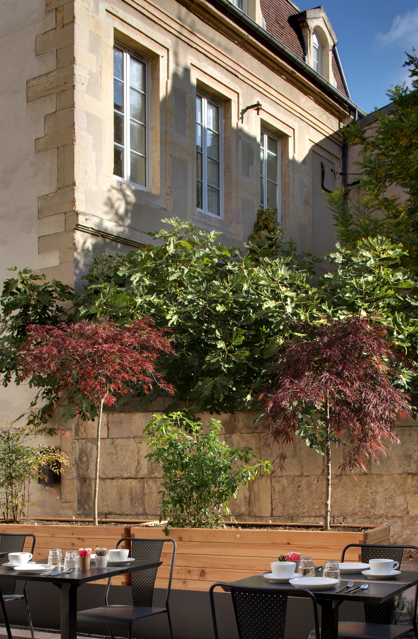 Terrasse de l'hôtel des ducs à dijon