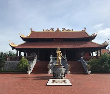 Phu Quoc Temple Nguyễn Trung Trực local Vietnamese Hero