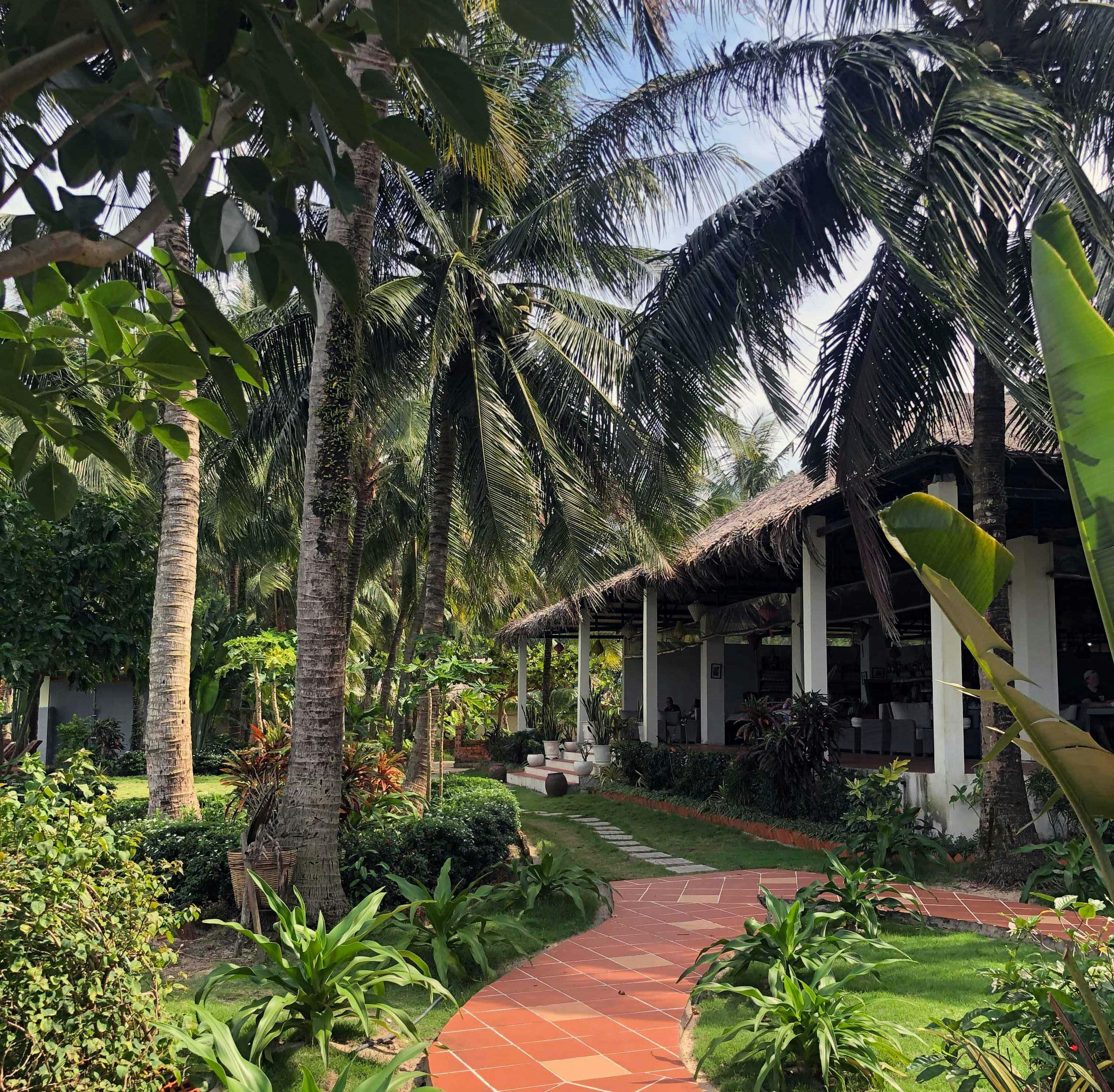 Ocean View Restaurant in Tropical Garden