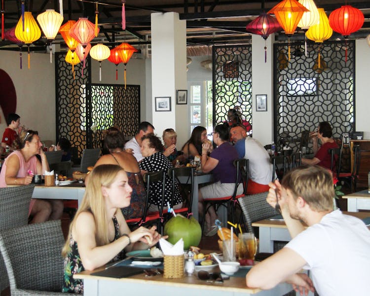 Phu Quoc Resort Restaurant Guests