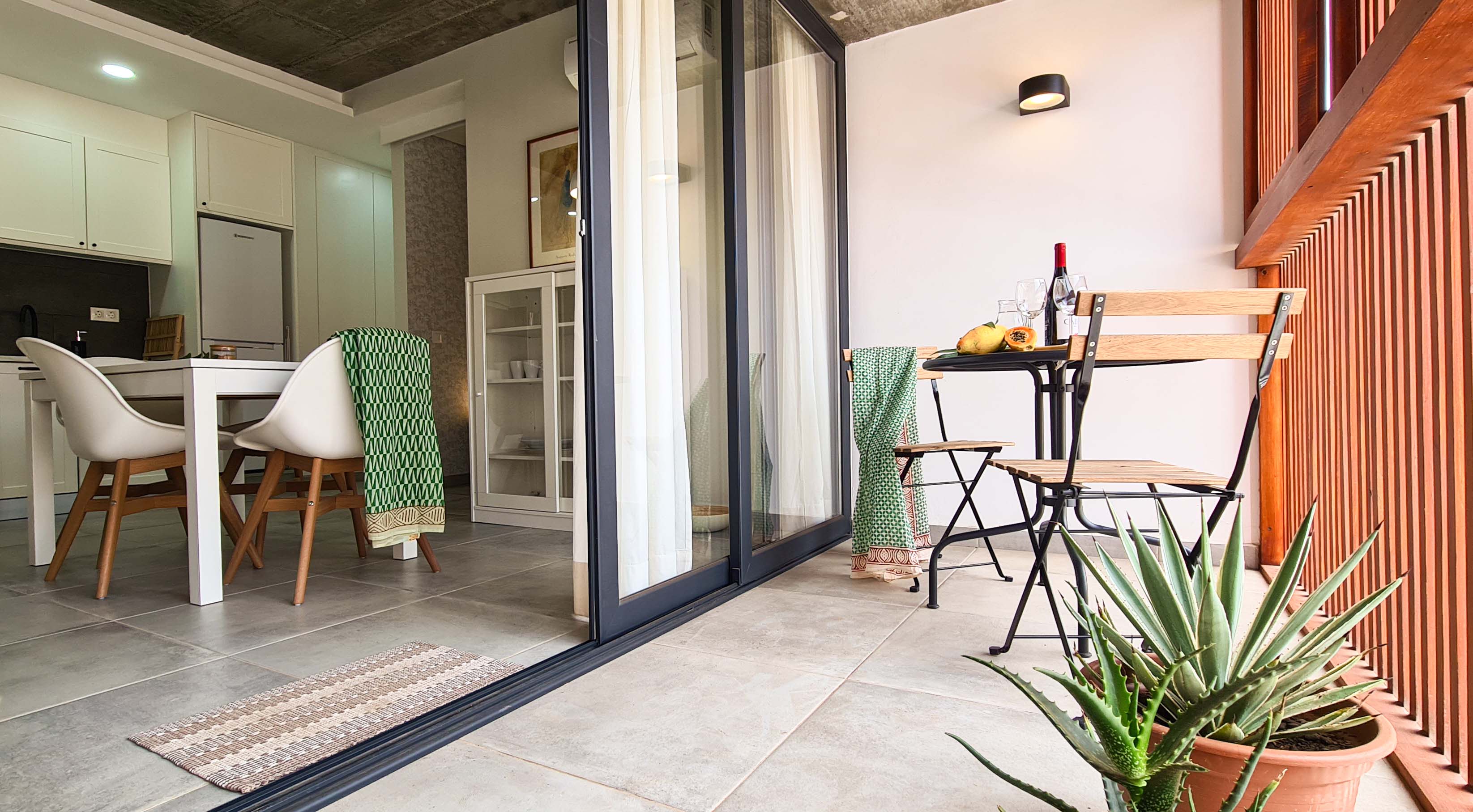 Papaya Apartments Sal Island Cabo Verde, verandah apartment