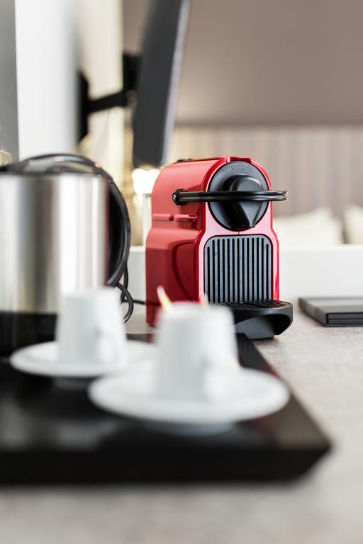 Machine a café Nespresso dans toutes les chambres et suites, Nespresso machine in all rooms and suites at Eclipse