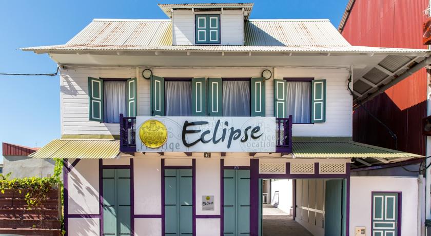 Façade de l'appart'hôtel Eclipse à Cayenne, facade of apartment hotel Eclipse in Cayenne
