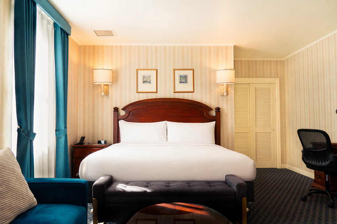 Hotel Stanford — photo 51 of 60