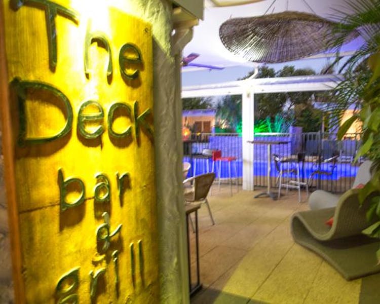 The Deck Bar, Point Samson Resort