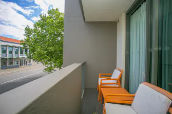 Classic Studio - Balcony City Outlook