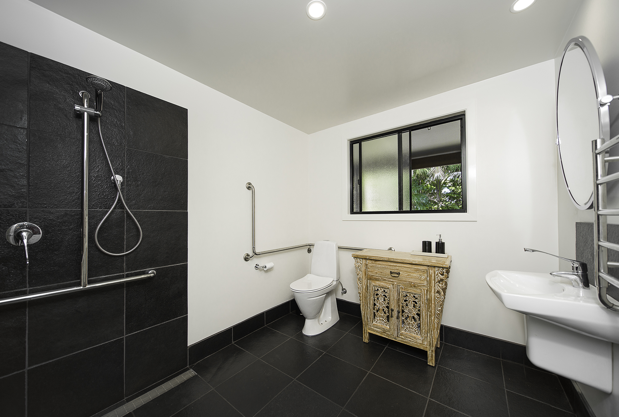 Apartment 2 - Bathroom