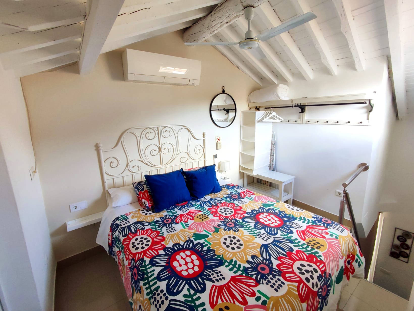 Duplex Studio with Shared Terrace