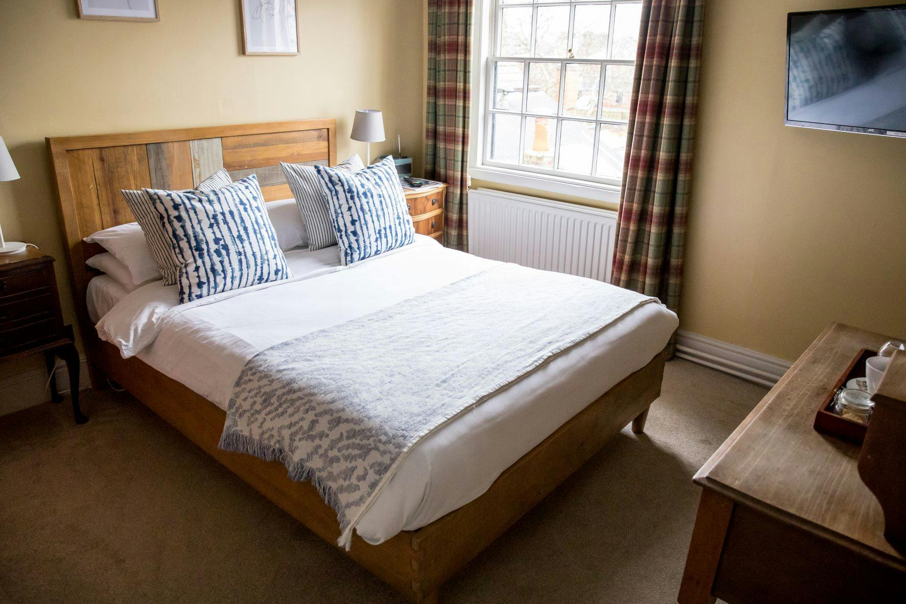 Bedroom accommodation at the Black Swan Devizes