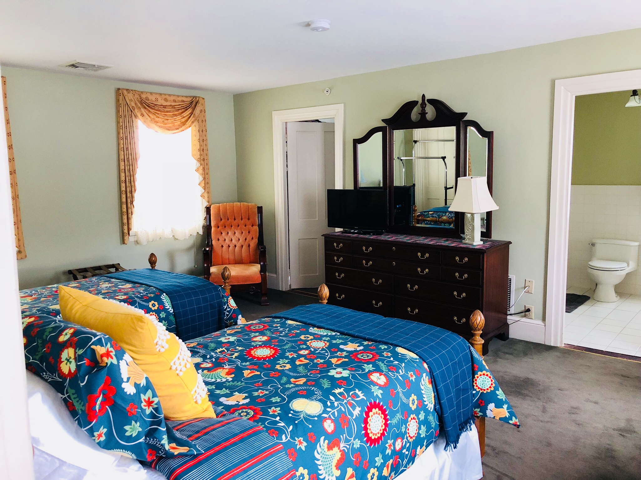 Rooms | Bradford-Dimond-Norris House