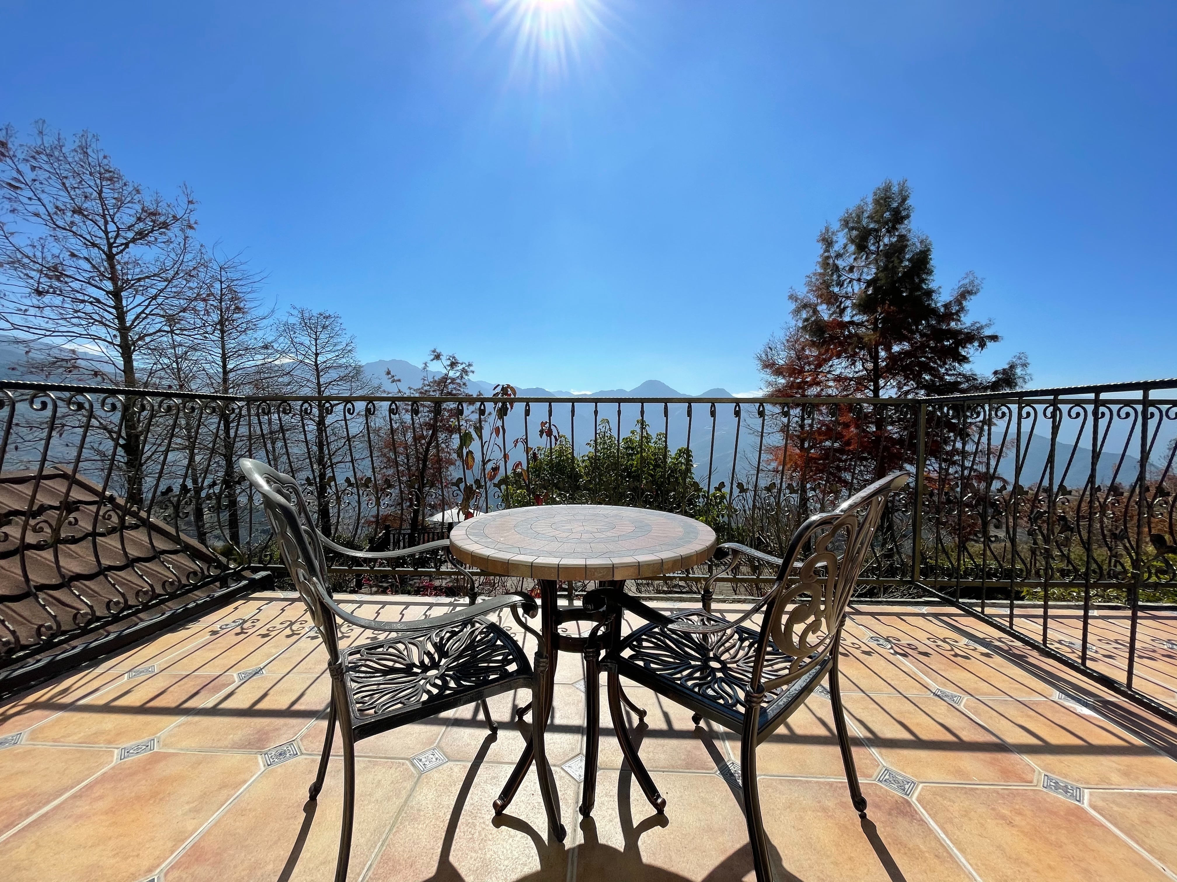 清境民宿清境羊角村庭園或附近景色