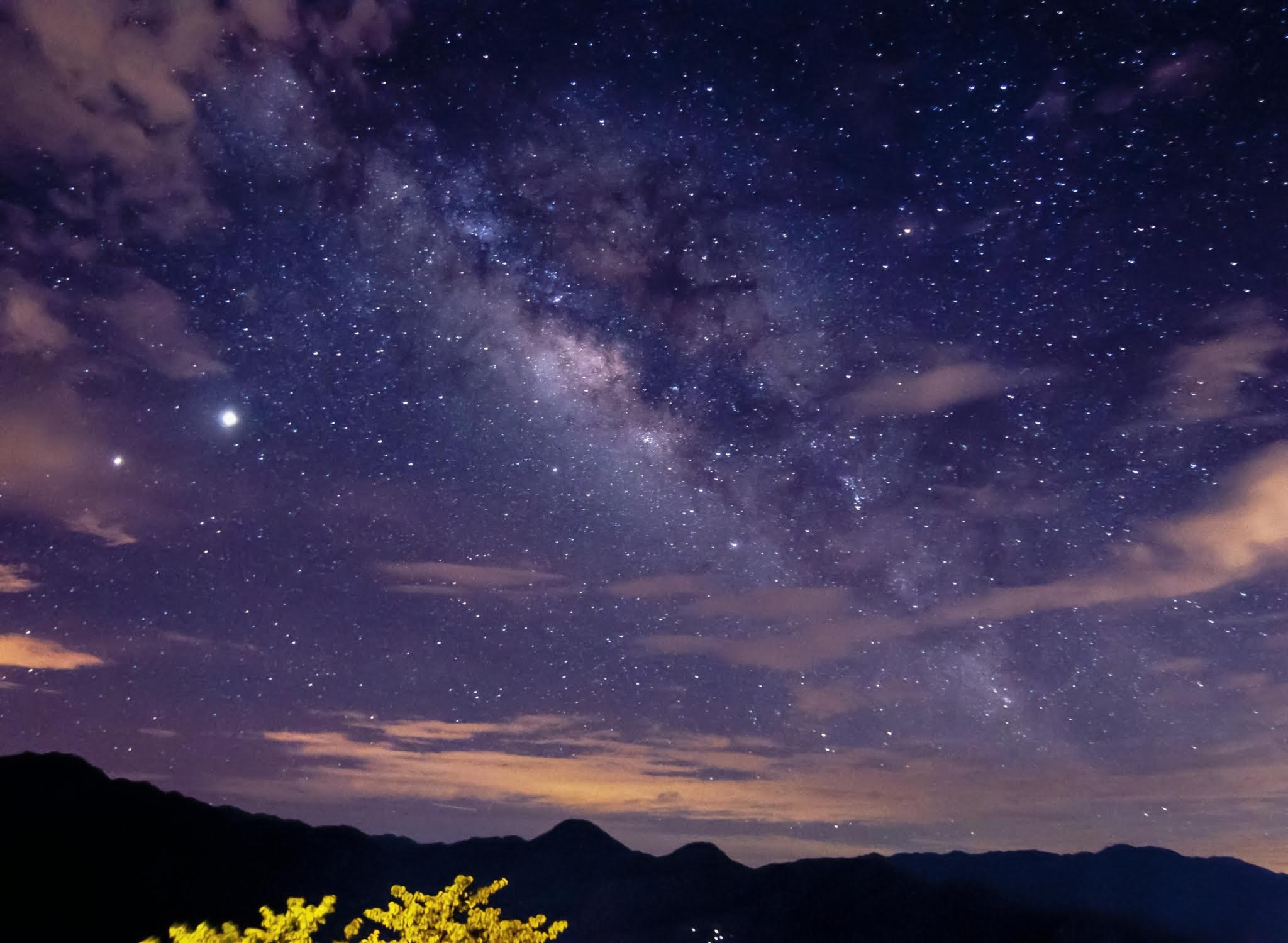 清境民宿清境羊角村前方大銀河