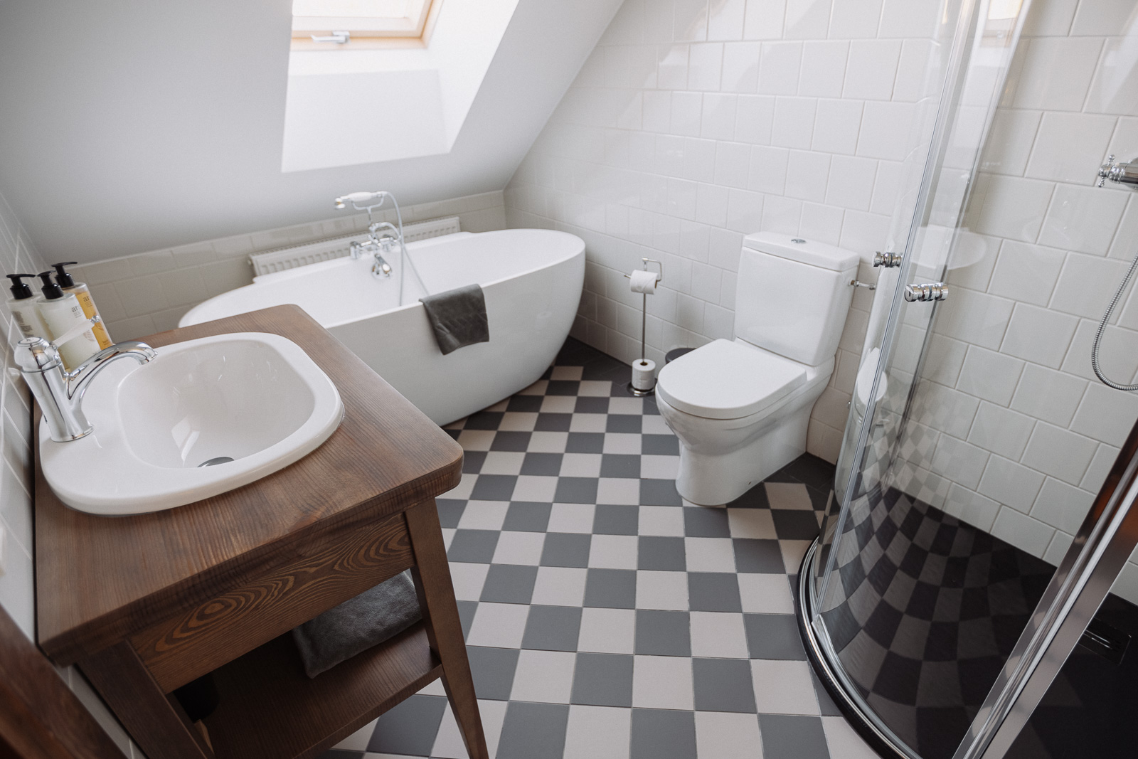 Romantic Suite “Magdalena”