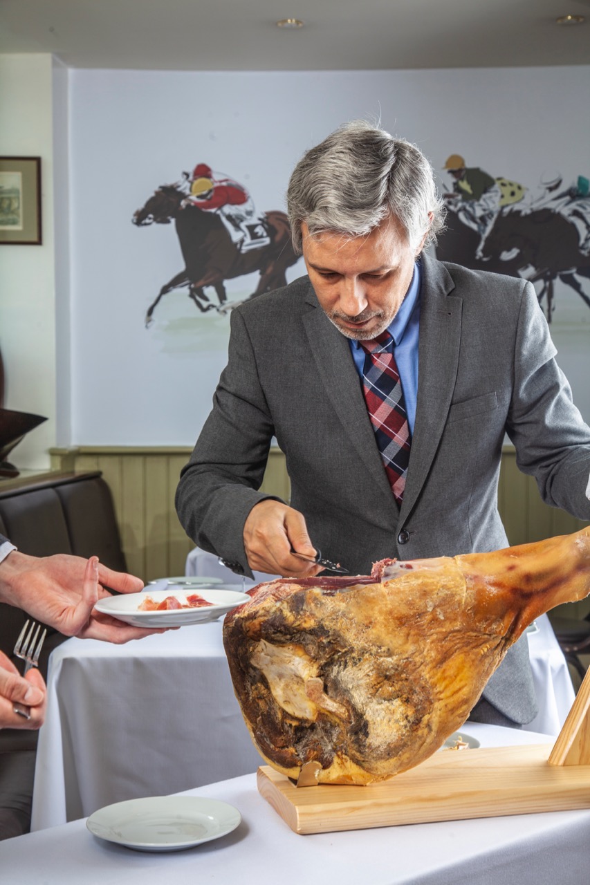 The Tack Room Restaurant & Bar, boutique continental dining in Middleham, Yorkshire Dales, high quality food and service