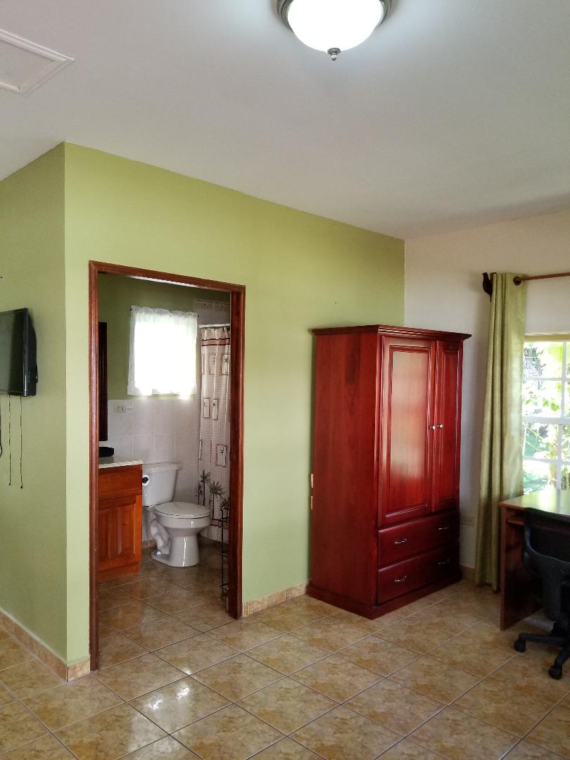 Croton Bungalow - bathroom