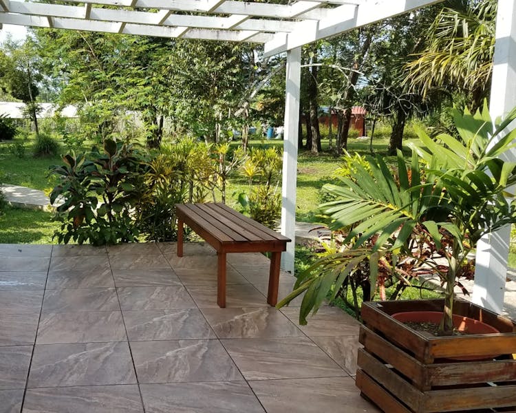 Croton Bungalow - patio