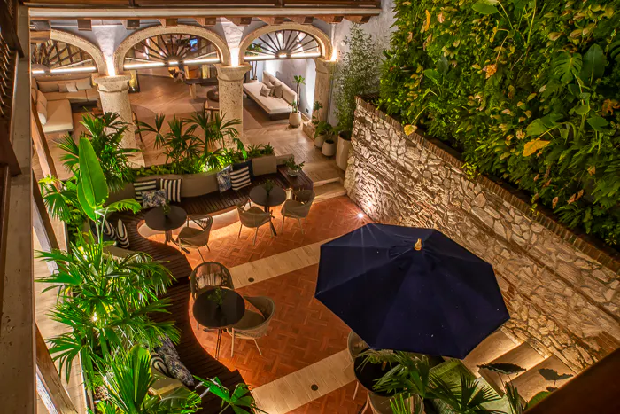 Casona ambience