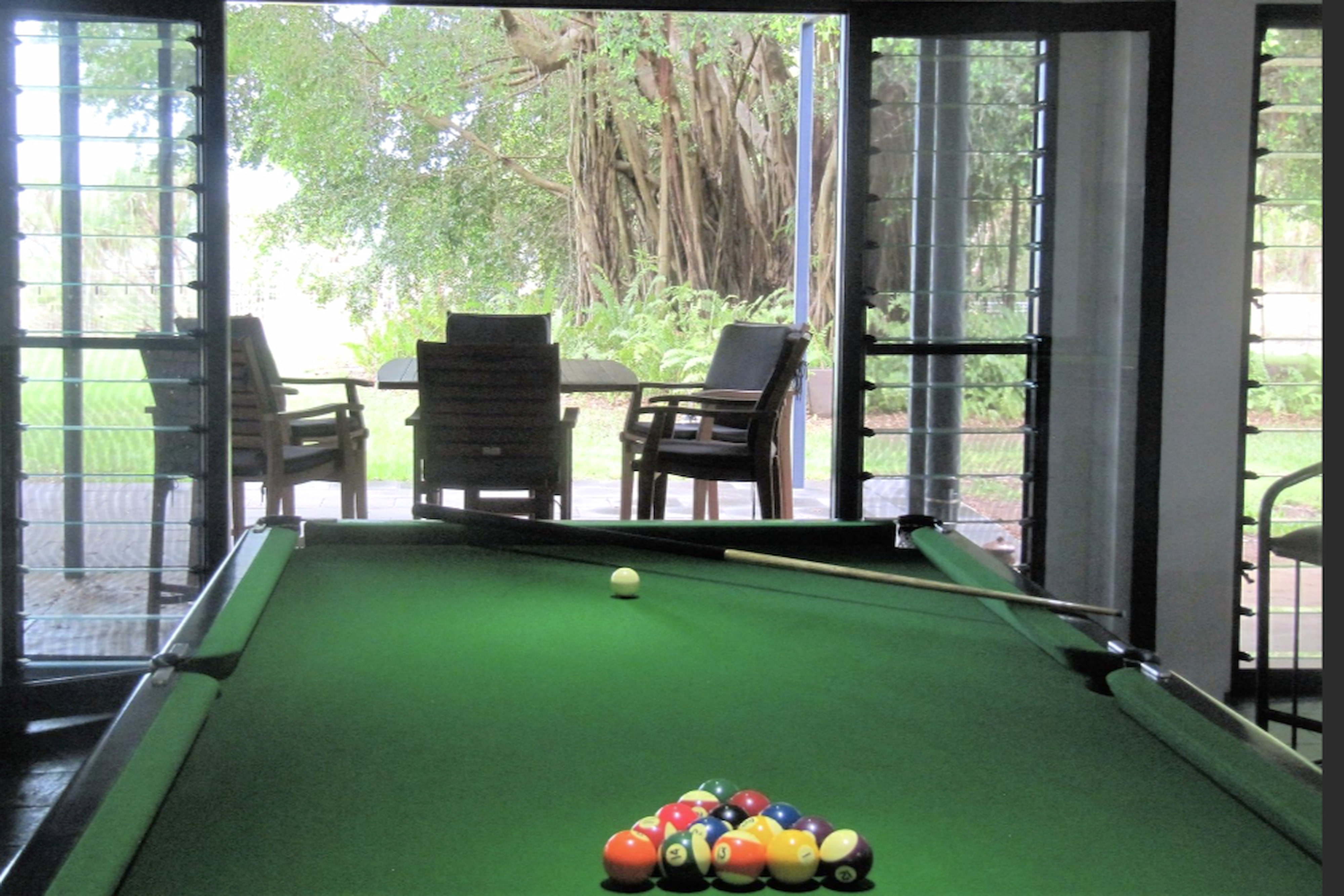 8 Ball Pool, Billiard Table and Games Room with Ocean Views
