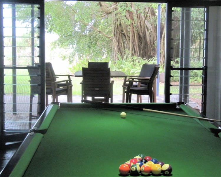 8 Ball Pool, Billiard Table and Games Room with Ocean Views