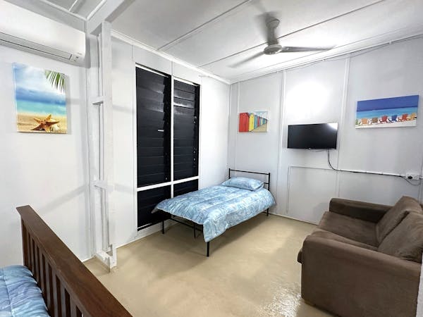 Self-Contained Unit at Golden Sands Retreat, Wagait Beach, NT, Single Bed