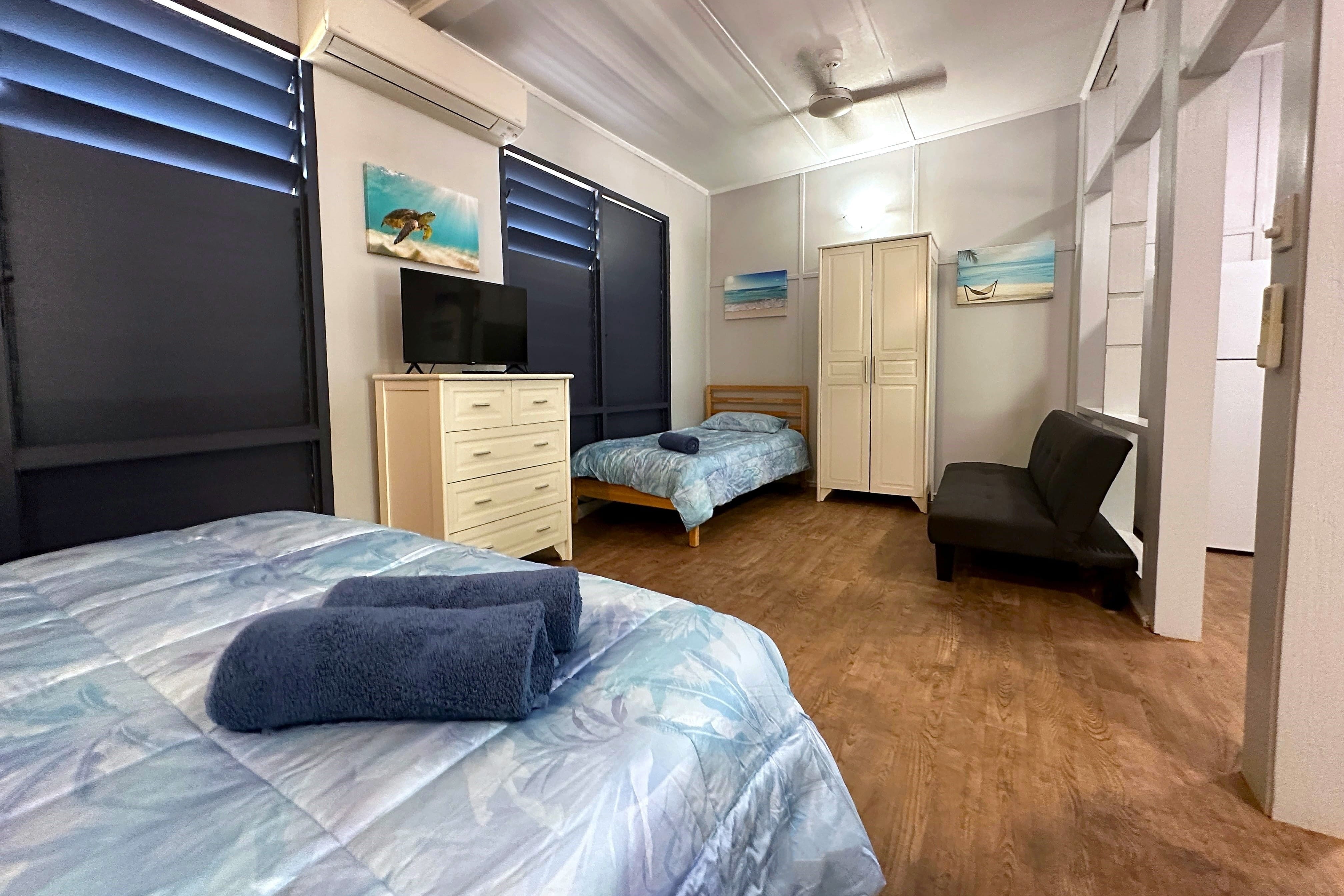 Self-Contained Unit at Golden Sands Retreat, Wagait Beach, NT