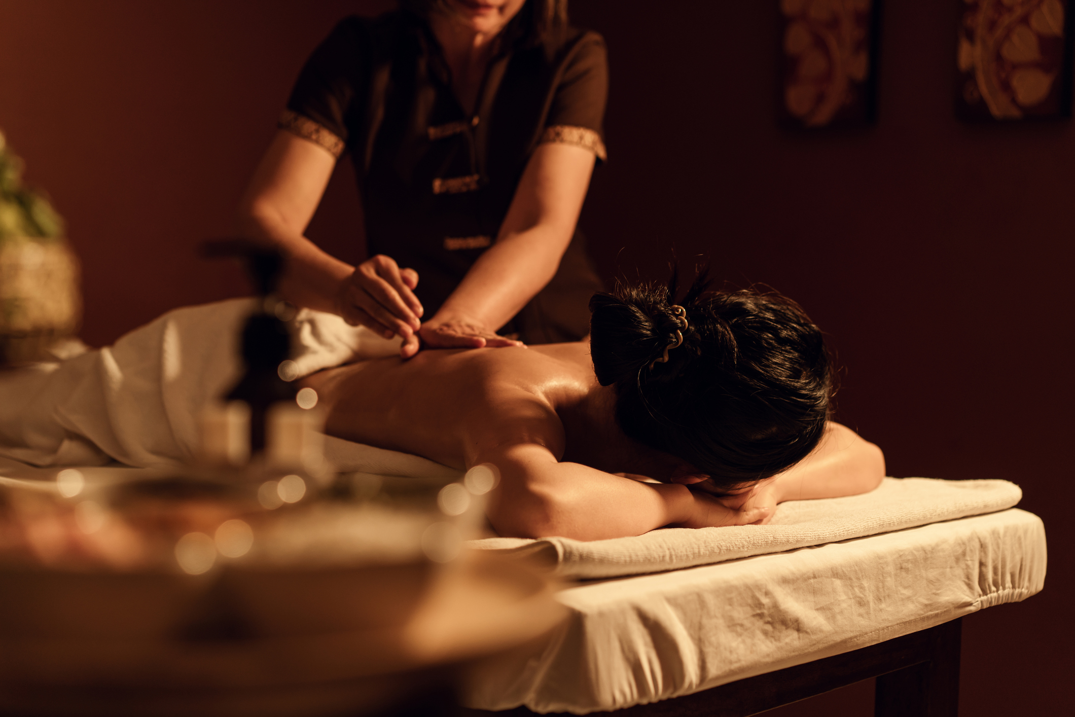 golden_palm_tree_spa_new_year_treat_full_body_massage