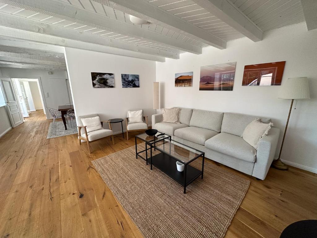 Apartment on the patio